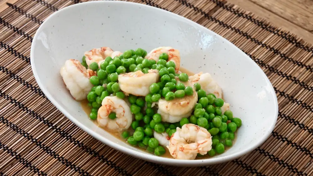 Stir-Fry Shrimp and Green Peas Recipe