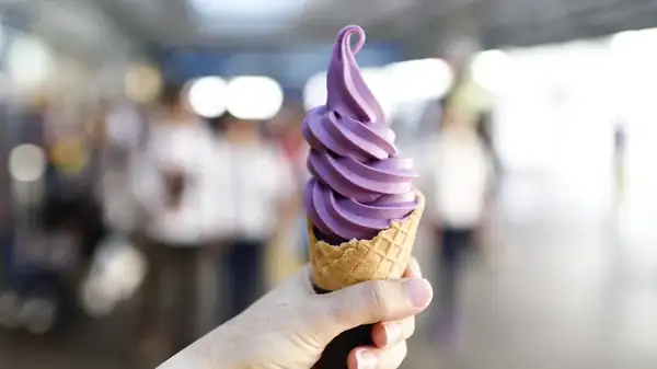 How To Pipe Your Ice Cream For A Soft-Serve Experience At Home
