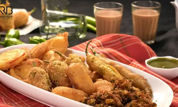 Easy Crispy Mixed Veg Pakora मिक्स वेज पकोड़े & भजिया कुरकुरे प्याज़ के पकोडे Bhajiya Recipe