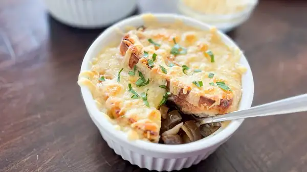 Slow-Cooker French Onion Soup Recipe