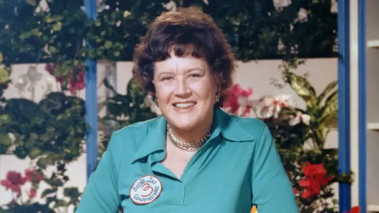 The Extra Step Julia Child Took With Her Bacon When Cooking Quiche Lorraine