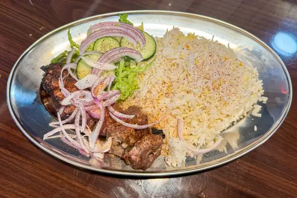 Roshona Bilash Brings Bright Bangladeshi Comfort Cooking to Melrose Hill