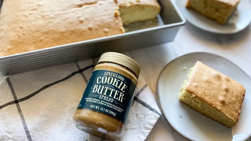 4-Ingredient Cookie Butter Cake That Couldn't Be Easier