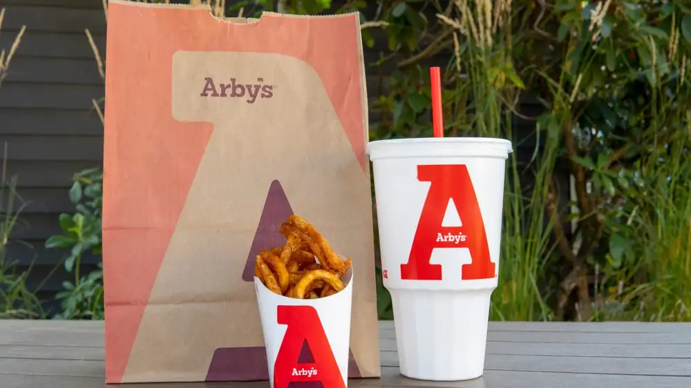 The Arby's Roast Beef Sandwich Hack That Forgoes The Bun