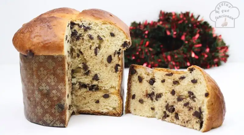 Easy homemade chocolate panettone recipe to enjoy at home