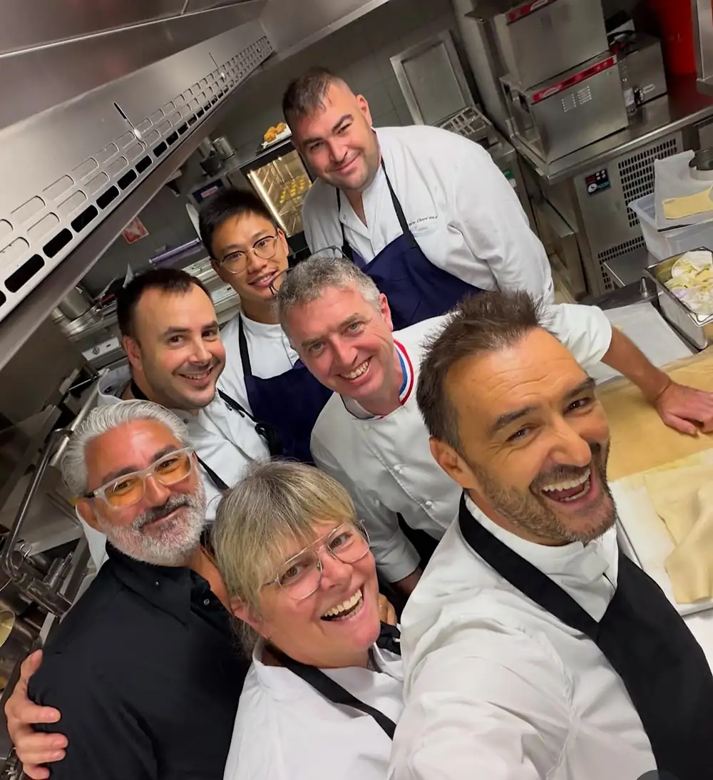 Cyril Lignac unveils the first images of the kitchen at the Lucas Carton restaurant in Paris