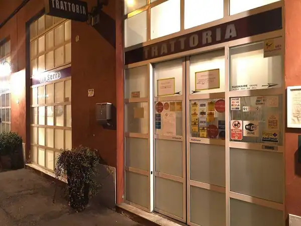 Trattoria on Via Serra in Bologna, a review: great cuisine at the service of tradition