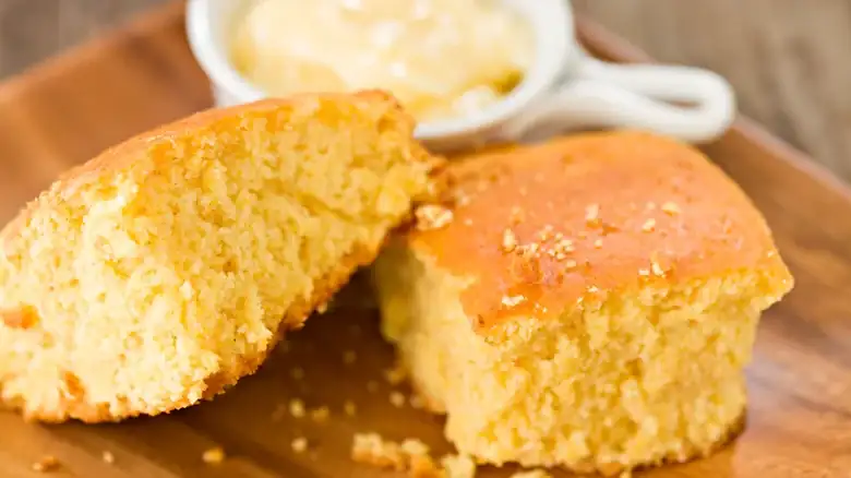 Dry, Crumbly Cornbread? Head To Your Pantry For This Popular Canned Ingredient