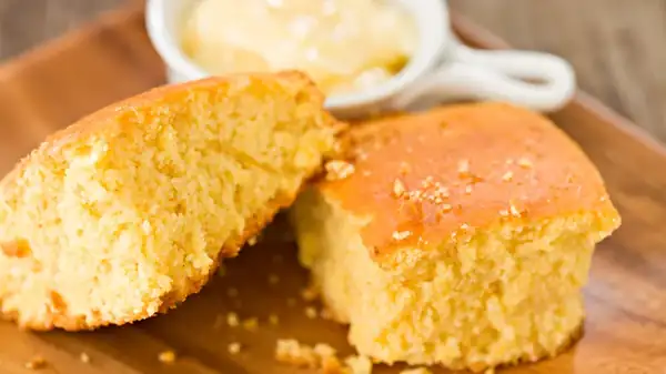 Dry, Crumbly Cornbread? Head To Your Pantry For This Popular Canned Ingredient