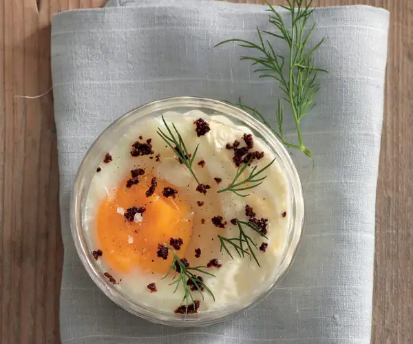 Baked Eggs with Toma Cheese and Crispy Pancetta