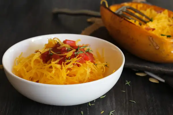 This Spaghetti Squash Recipe Combines the Best of Summer and Fall