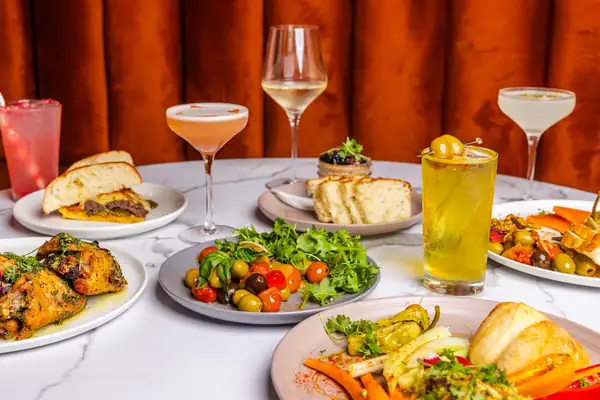 Un primer vistazo a Side Saddle, otro bar de vinos que llegará a Atlanta
