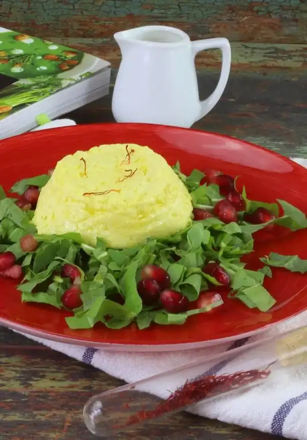 Ricotta and saffron tart