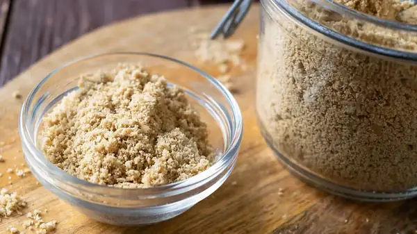 A 2-Ingredient Vegan Substitute For Parmesan Features A Health Food Staple