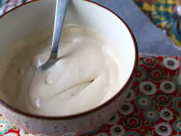 Crispy chicken sauce, poulet crousty style: creamy, smooth and addictive