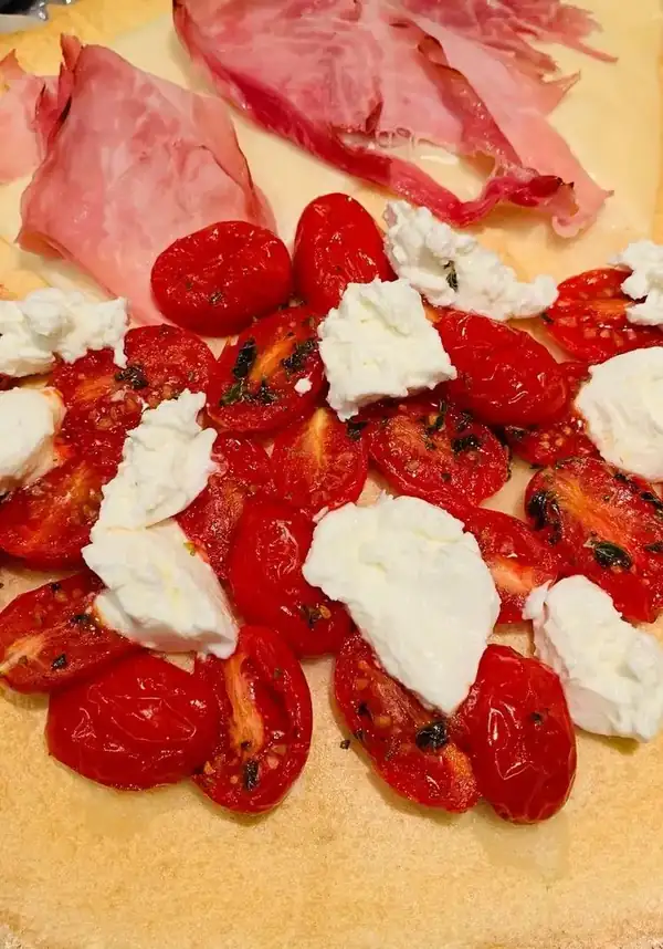 PIZZA FALSA CON CLARAS DE HUEVO