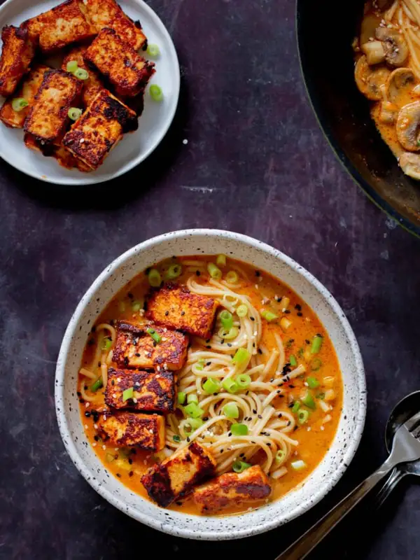 Spicy Gochujang peanut butter ramen