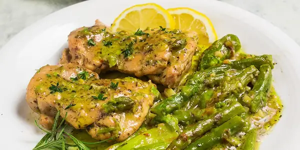 One-Pan Chicken & Asparagus with Garlic Sauce