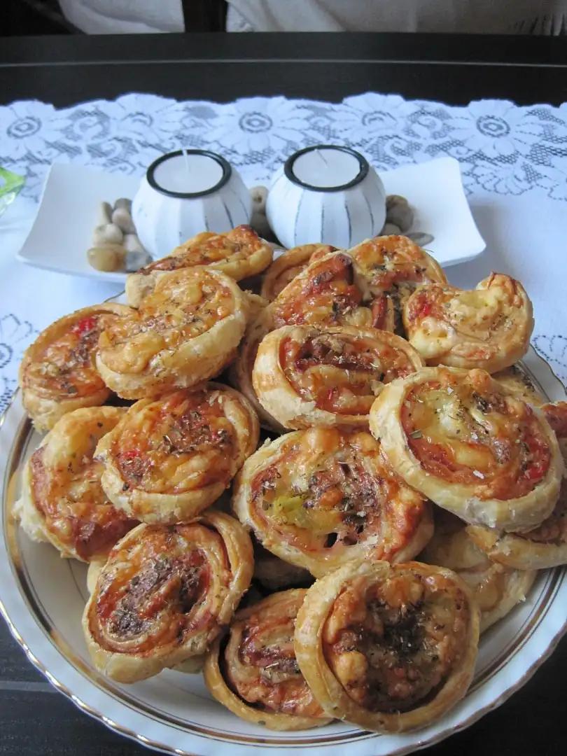 Snails with ham and cheese