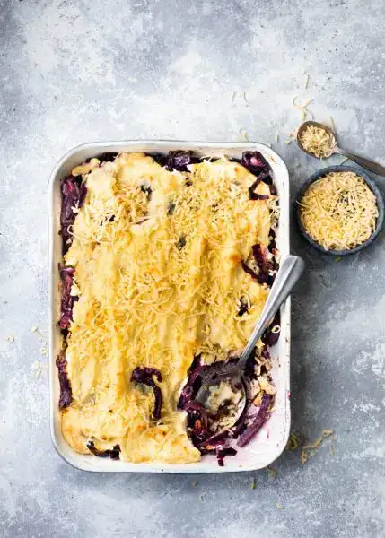 Red cabbage casserole