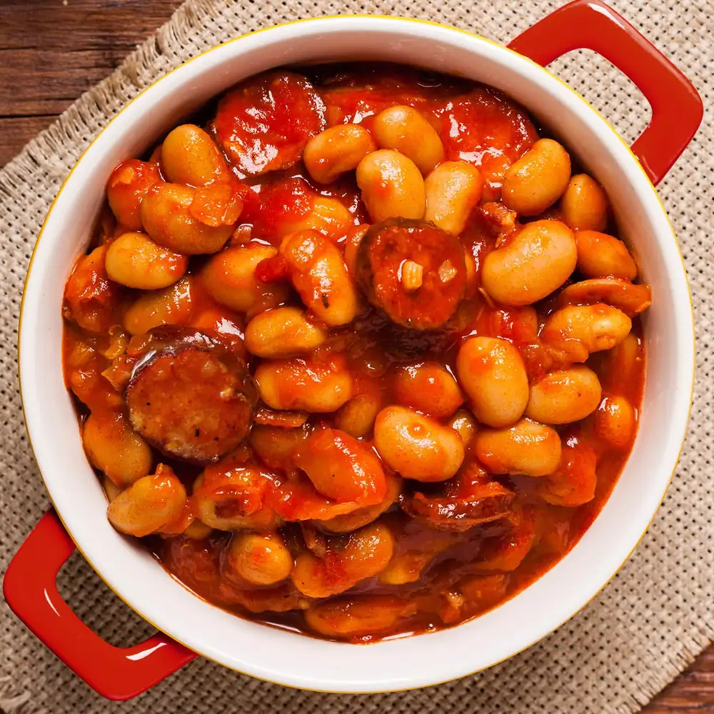 Fasolka po bretońsku (aka 'Breton Beans'): Polish-style White Beans with Kiełbasa and Bacon