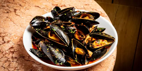‘Nduja Steamed Mussels Recipe