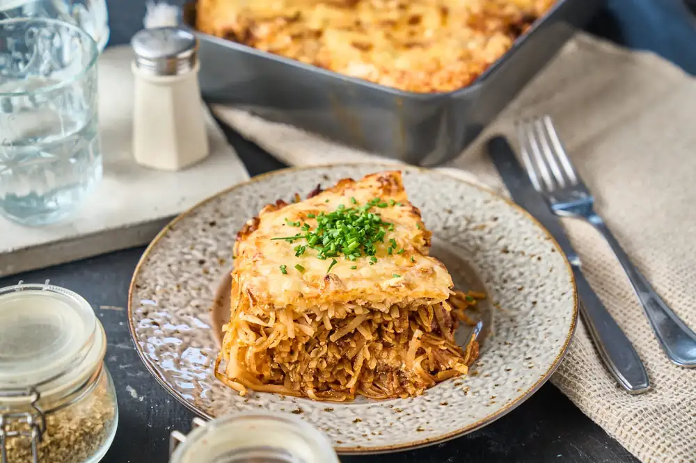 Hungarian rice noodle casserole
