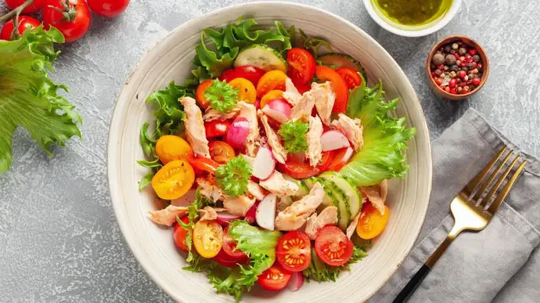 Make Your Salad Preparation Easier With One Bowl Tip