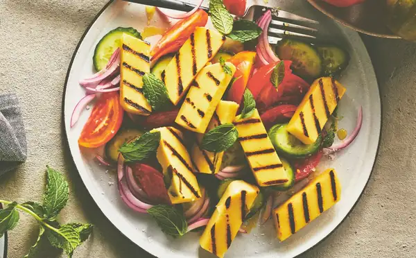 Guía para preparar tu propio 'Malloumi' (halloumi vegano)