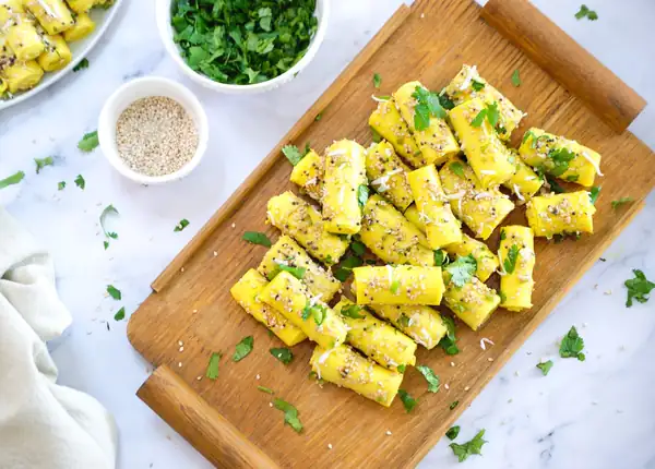 La mejor receta de Khandvi gujarati