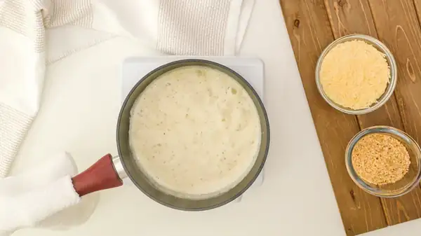 Why You Should Make Your Own Alfredo Sauce Whenever Possible