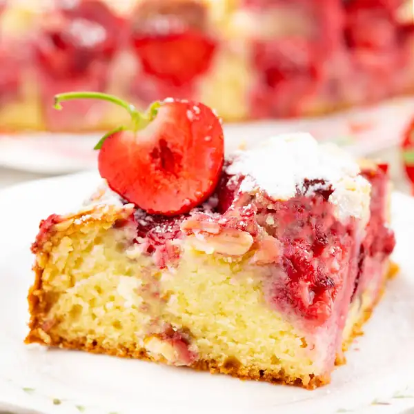 Ricotta and strawberry cake