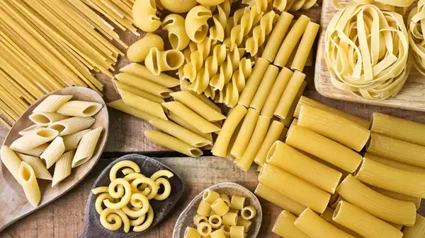 The Unique Giada De Laurentiis Hack For The Small Amounts Of Pasta Left In The Box