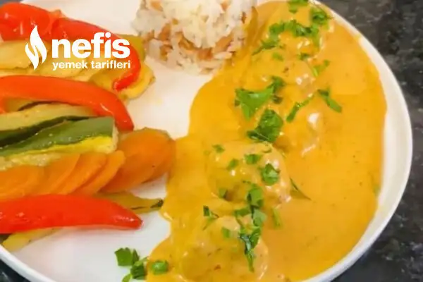 Meatballs with Curry Cream Sauce
