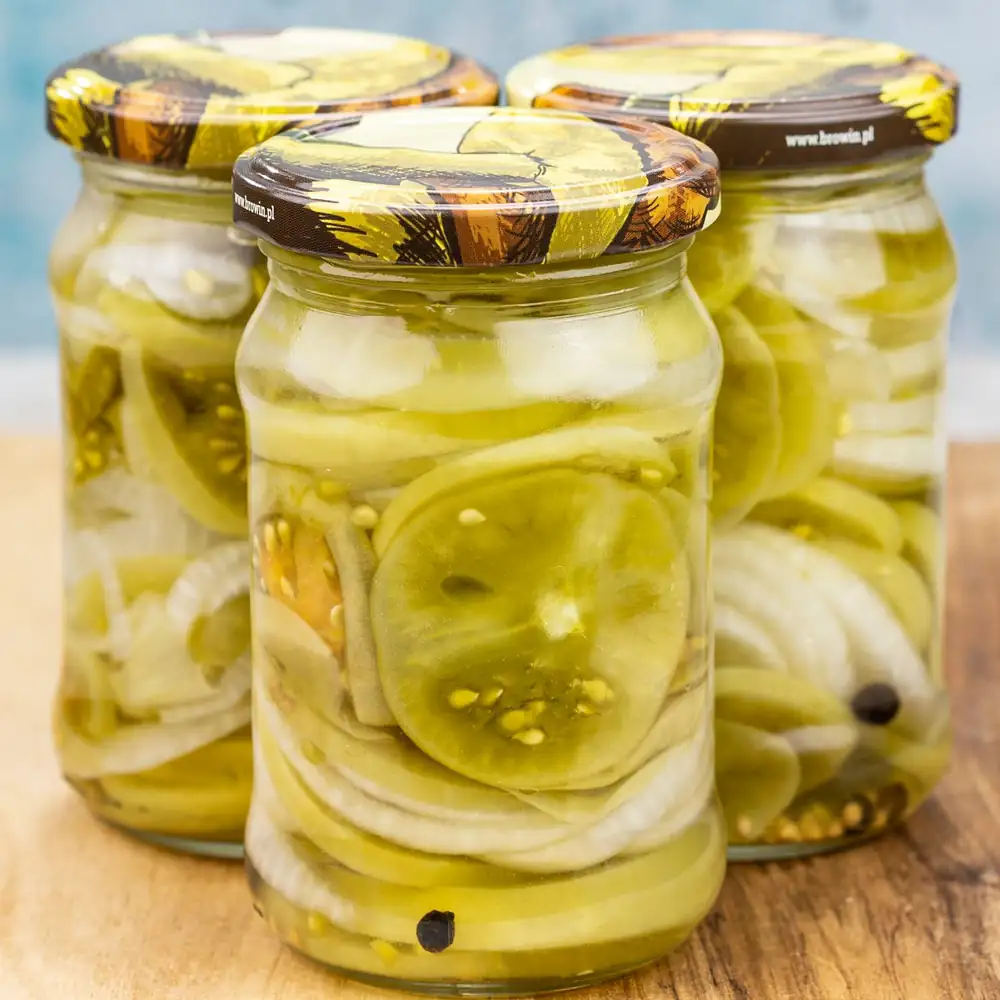 Green tomato salad