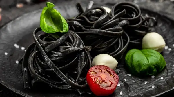 What Is The Flavor Of Squid Ink And Can You Taste It In Pasta?