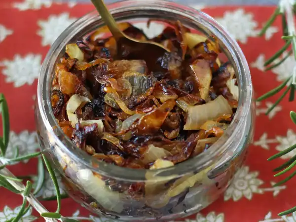 Homemade caramelized onions: soft, golden and with a deep flavor