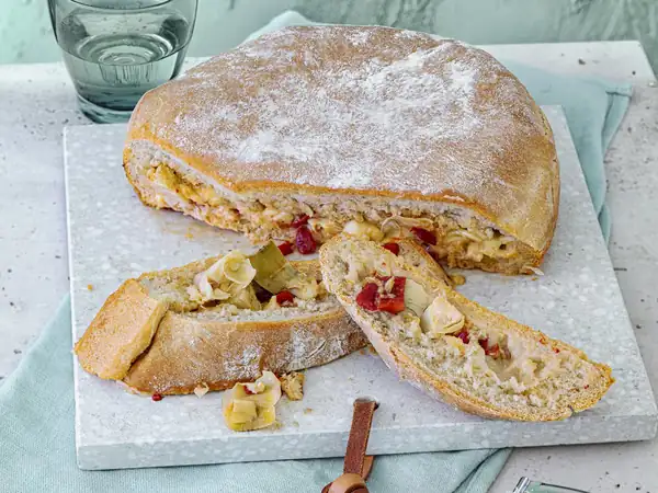Pan de levadura estilo focaccia: Nuestra sencilla receta convierte esta tendencia de pan mediterráneo en todo un éxito