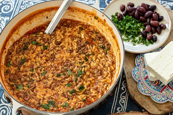 Kritharaki Me Kima (One-Pot Greek Orzo with Meat Sauce)