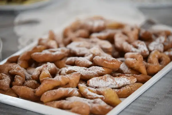 Scandalous princess, outlaw romance: on the trail of the strangest names in Hungarian cuisine