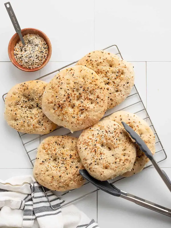 Sándwiches redondos "De todo menos el bagel"
