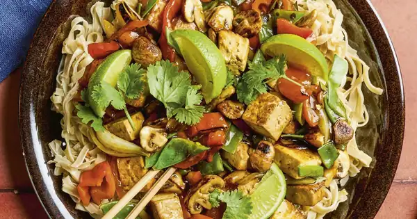 Estofado asiático de tofu y champiñones