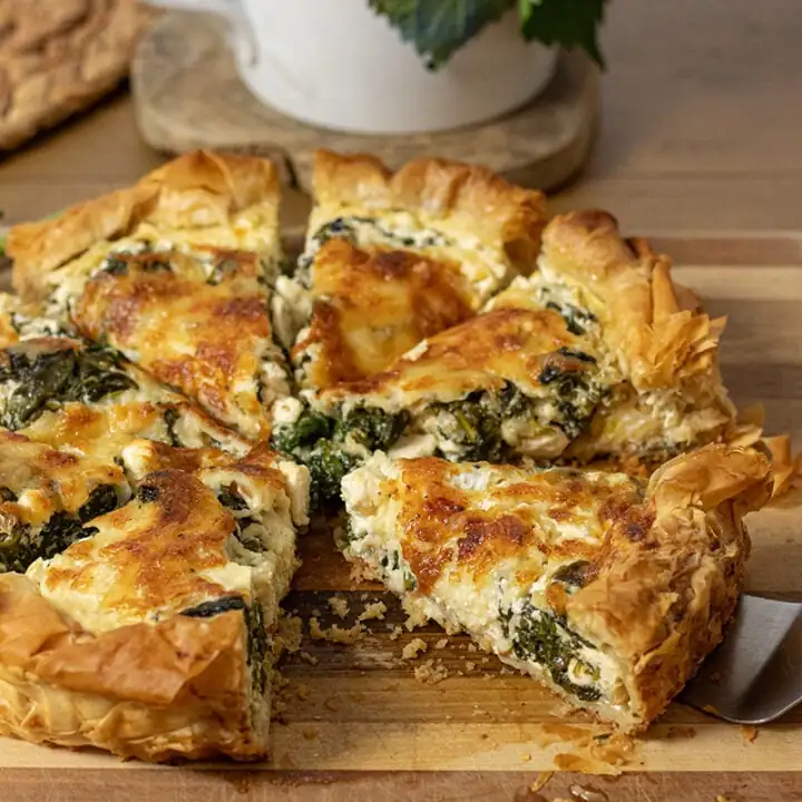 Tarta/Quiche de espinacas y queso feta en masa filo