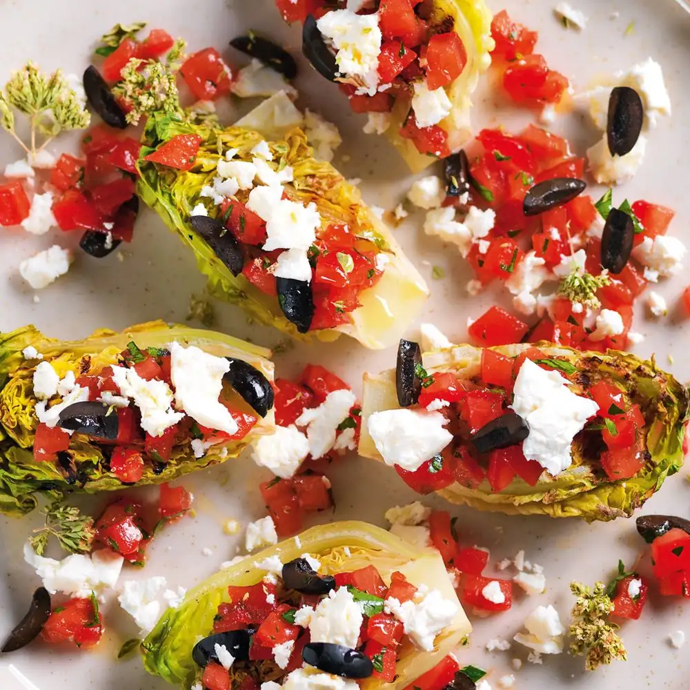 Lettuce bruschetta with Greek salad