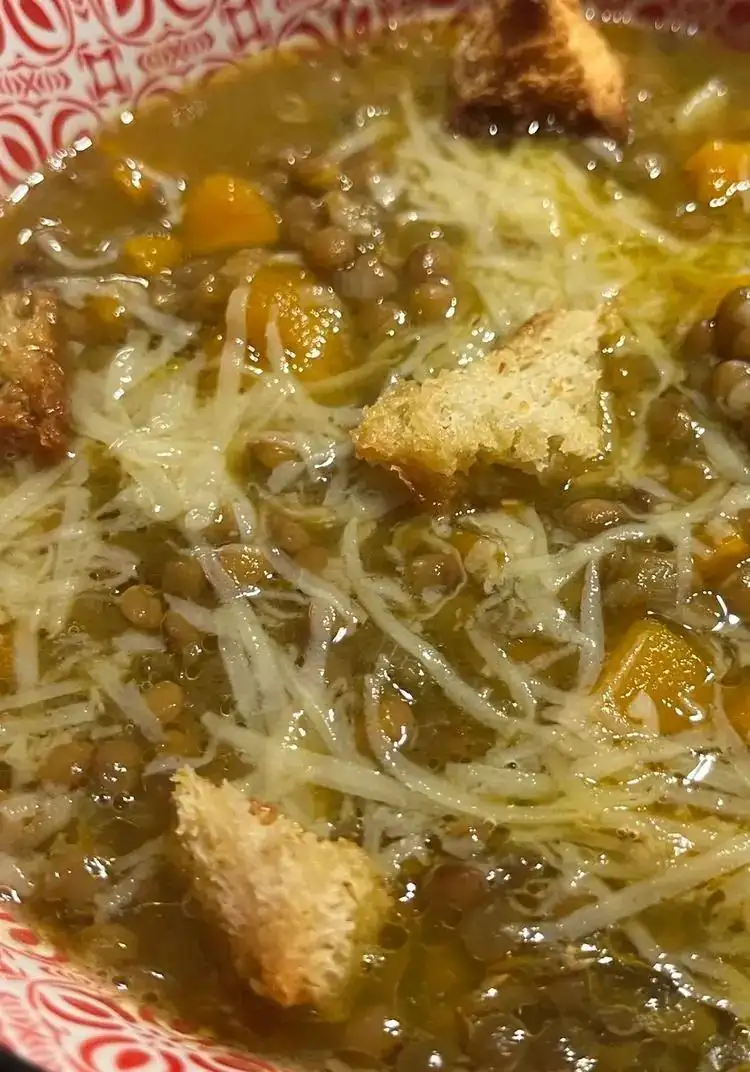 Lentil and pumpkin soup