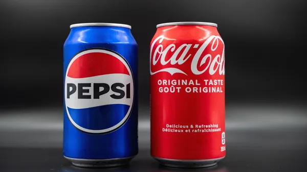 This Ingredient Difference Between Coke And Pepsi Behind Why You Hate One And Love The Other