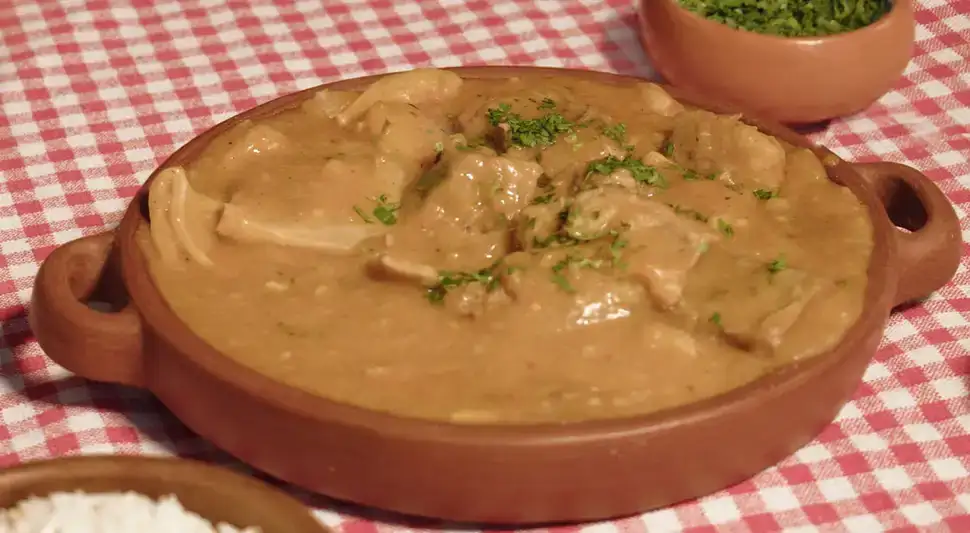 Potato and beef stew: Peruvian recipe step by step (VIDEO)