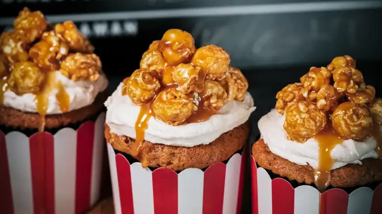 The Easy Way To Make Buttercream Popcorn For Adorable Movie-Themed Desserts