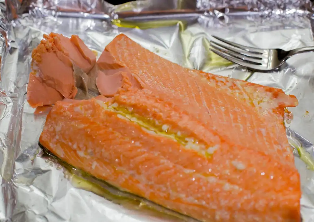Salmón al horno fácil - La cocina chilena de Pilar Hernández