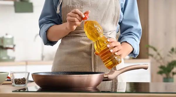 Punto de humeo de los aceites: tabla de temperaturas y qué aceite elegir para freír